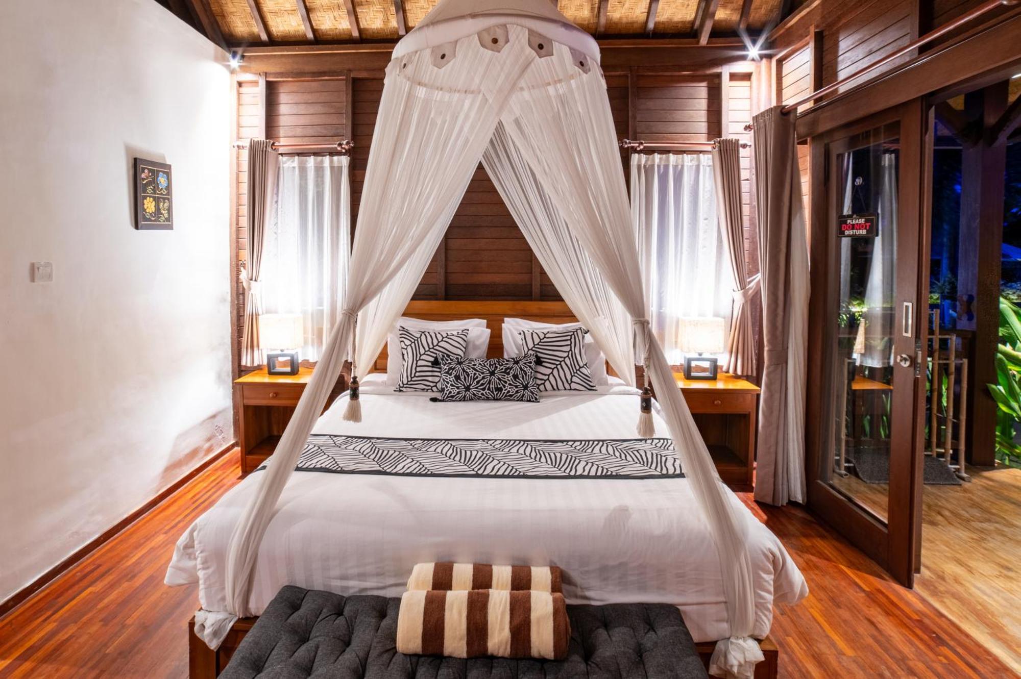 D'Puncak Villas Lembongan Nusa Lembongan Extérieur photo