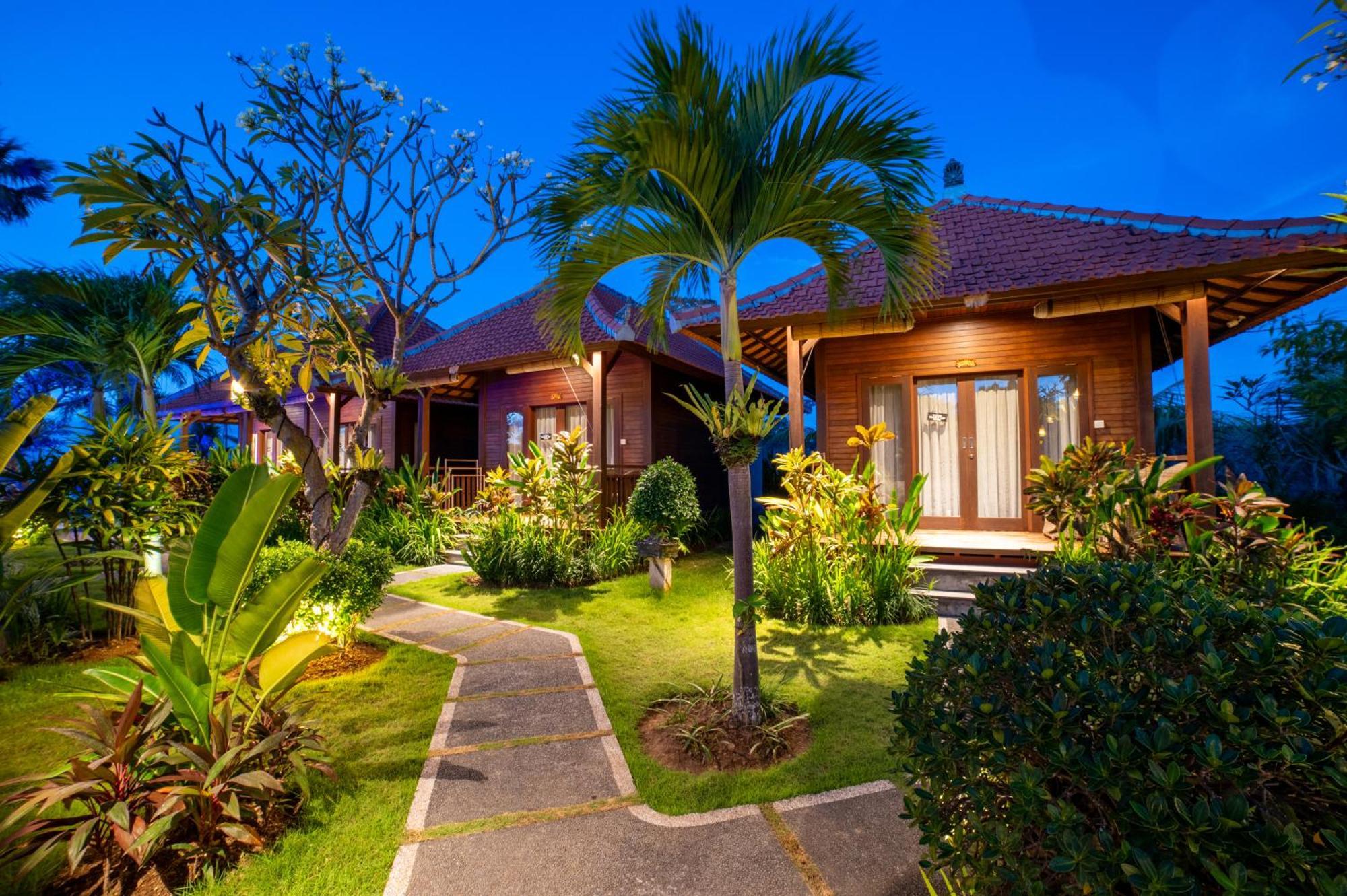 D'Puncak Villas Lembongan Nusa Lembongan Extérieur photo